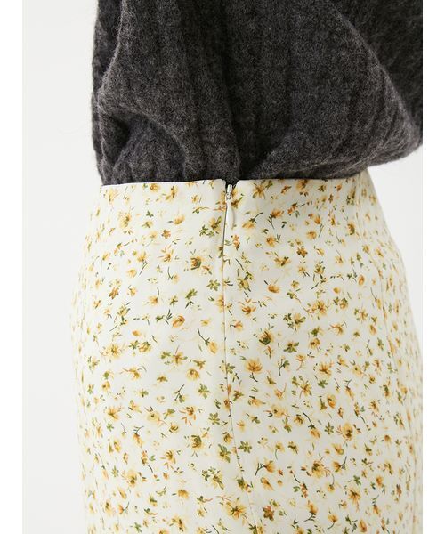 Mila Owen（ミラオーウェン）の「フラワープリントナロースカート（スカート・レディース・ブルー/ダークブラウン/イエロー・0/1）」の15枚目の写真