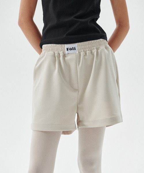 FOLI(ポリー)の「シグニチャースポーティフショーツベージュ(その他パンツ・レディース・その他・SM/ML)」の1枚目の写真