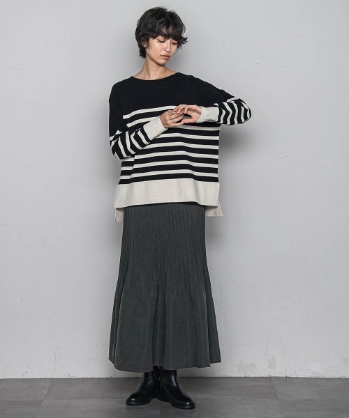 MAYSON GREY（メイソングレイ）の「スウェードライク消しプリーツスカート≪手洗い可能≫（スカート・レディース・グリーン/チャコールグレー/オフホワイト・M）」の9枚目の写真