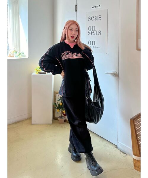 Fallett（ファレット）の「アートクラブパイピングナイロンプルオーバーブラック（スウェット・レディース・その他・LARGE/X-LARGE/SMALL/MEDIUM）」の11枚目の写真