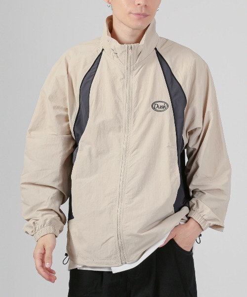 LUXSTYLE(ラグスタイル)の「ナイロンスタンドジャケット(ナイロンジャケット・メンズ・ベージュ/ブラック/カーキ・M/XL/L)」の1枚目の写真