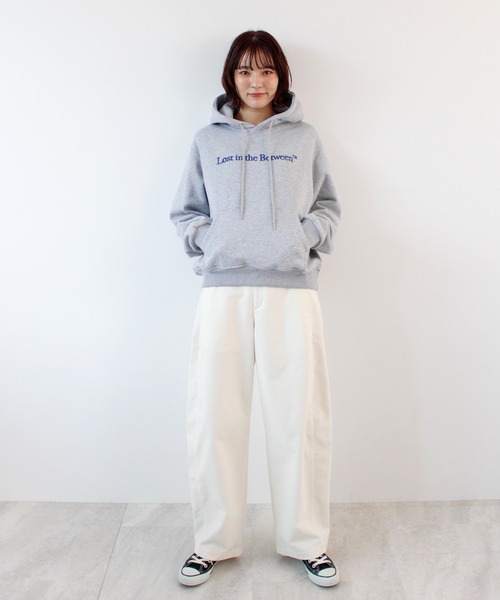 ABYS(アビス)の「ロゴ刺繍パーカー/フーディ(パーカー・レディース・ブラウン/ネイビー/杢グレー・FREE)」の14枚目の写真