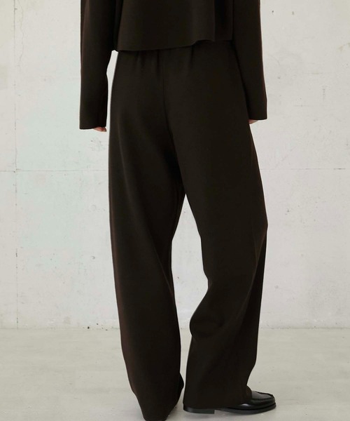 LA PEAU DE GEM(ラポドゥジェム)の「【LA PEAU DE GEM】antipilling knit pants/アンチピリングニットパンツ(その他パンツ・レディース・ブラック/グレイッシュベージュ・1/2)」の8枚目の写真