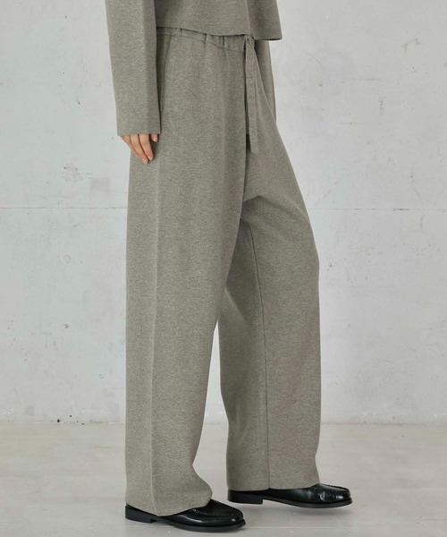 LA PEAU DE GEM(ラポドゥジェム)の「【LA PEAU DE GEM】antipilling knit pants/アンチピリングニットパンツ(その他パンツ・レディース・ブラック/グレイッシュベージュ・1/2)」の16枚目の写真