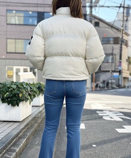 THE NORTH FACE(ザノースフェイス)の「【THE NORTH FACE】ノースフェイス 韓国限定 WHITE LABEL W'S SUPERFLEX NUPTSE DOWN JACKET 超軽量 ヌプシ ダウンジャケット(ダウンジャケット/コート・レディース・クリーム/ブラック・S/M)」の12枚目の写真