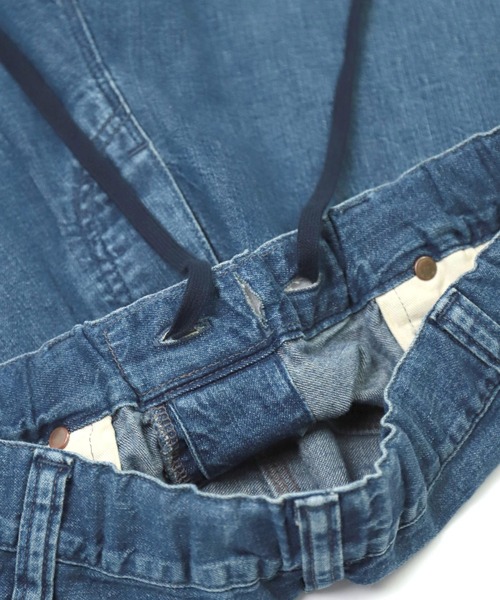 OMNIGOD（オムニゴッド）の「[OMNIGOD womens / オムニゴッド] 8ozデニム ルーズイージーペインターパンツ（デニムパンツ・レディース・インディゴブルー・1/0）」の13枚目の写真