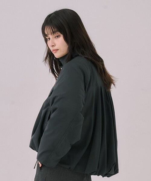 UNITED TOKYO（ユナイテッドトウキョウ）の「【残りわずか！】バルーンダウンジャケット｜軽量/撥水/UVカット/ストレッチ/通勤/オフィスカジュアル/防寒/冬服（ダウンジャケット/コート・レディース・ブラック/ブラウン・1/2）」の21枚目の写真