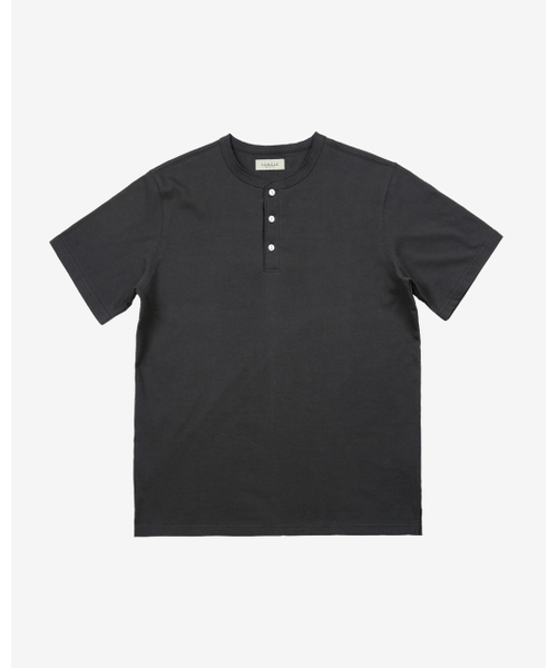 sortie(ソルティ)の「Utility Henly neck T-Shirts (Charcoal)(Tシャツ/カットソー・メンズ・その他・LARGE/X-LARGE/MEDIUM)」の1枚目の写真