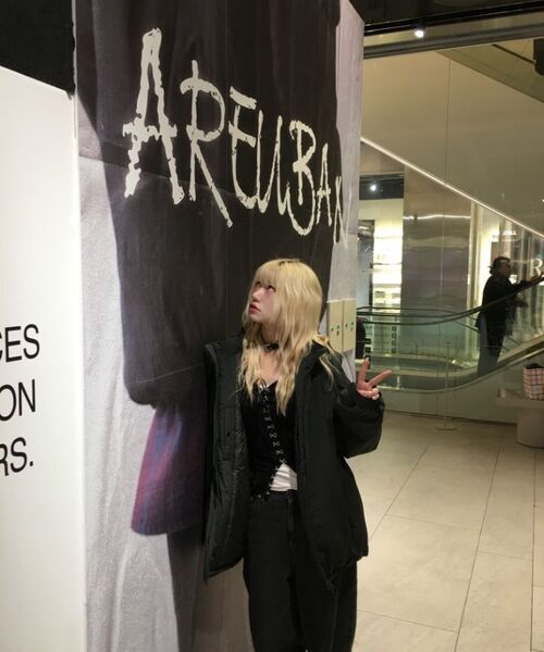 AREUBAN（アルバン）の「ユーティリティパディッドベストジャケット_ブラック（ダウンジャケット/コート・メンズ・ブラック・2/3）」の13枚目の写真