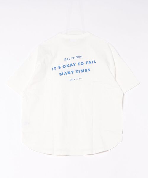 GENERATOR(ジェネレーター)の「GENERATOR/ジェネレーター Mistake Tシャツ(Tシャツ/カットソー・レディース・ベージュ系その他/チャコールグレー/ホワイト・F)」の5枚目の写真