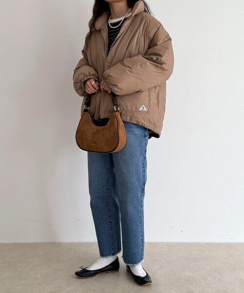 GEVACO（ゲバコ）の「【GEVACO/ゲバコ】ノンステッチミドル中綿ジャケット（ダウンジャケット/コート・レディース・ブラック/ベージュ/レッド/ブルー・38）」の7枚目の写真