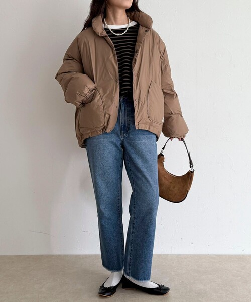 GEVACO（ゲバコ）の「【GEVACO/ゲバコ】ノンステッチミドル中綿ジャケット（ダウンジャケット/コート・レディース・ブラック/ベージュ/レッド/ブルー・38）」の8枚目の写真