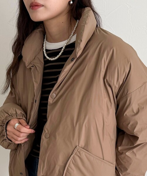 GEVACO（ゲバコ）の「【GEVACO/ゲバコ】ノンステッチミドル中綿ジャケット（ダウンジャケット/コート・レディース・ブラック/ベージュ/レッド/ブルー・38）」の13枚目の写真