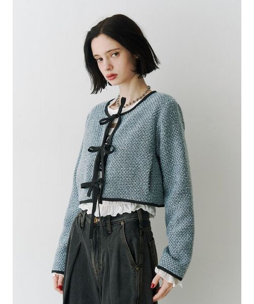 jouetie（ジュエティ）の「バイカラーツイードライクショートジャケット【セットアップ対応】（ノーカラージャケット・レディース・ピンク/ブルー/ブラック・MEDIUM）」の15枚目の写真