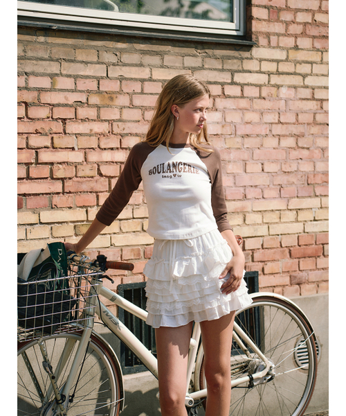 LANGNLU(ラングアンドルー)の「BOULANGERIE ラグランTシャツ(ブランジェリ)_ブラウン(Tシャツ/カットソー・レディース・ブラウン・FREE)」の2枚目の写真