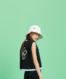 ロゴアンバランスクールニットベスト_ブラック