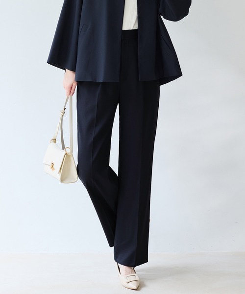 Viola e Viola（ヴィオラエヴィオラ）の「【選べるボトムス】２点セット洗える！テントラインジャケットスーツ《ウォッシャブル/UV対策/防シワ/抗菌防臭》（スーツパンツ・レディース・ブラック系1/ネイビー系1/ブラック系2/ネイビー系2・M/L/LL）」の19枚目の写真