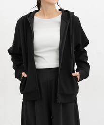 きれいめジップパーカー