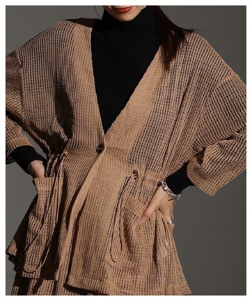 Sawa a la mode(サワアラモード)の「メッシュドロストジャケット(ノーカラージャケット・レディース・ブラウン/ブラック・FREE)」の9枚目の写真