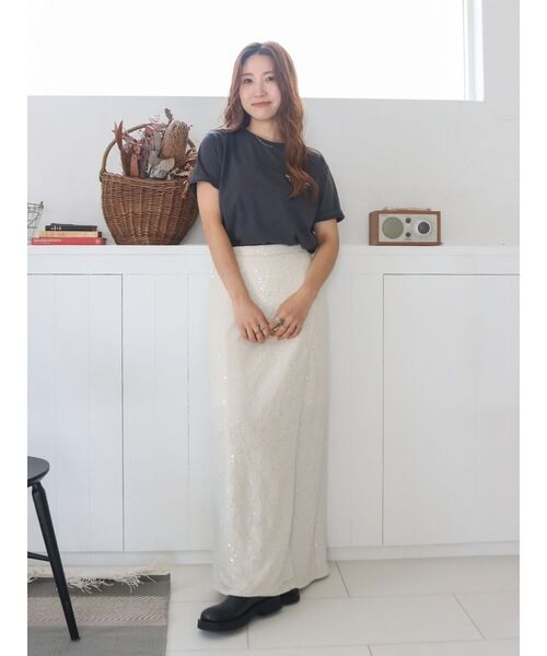 Ungrid（アングリッド）の「スパンコールラップスカート（スカート・レディース・オフホワイト/ブラック・FREE）」の17枚目の写真