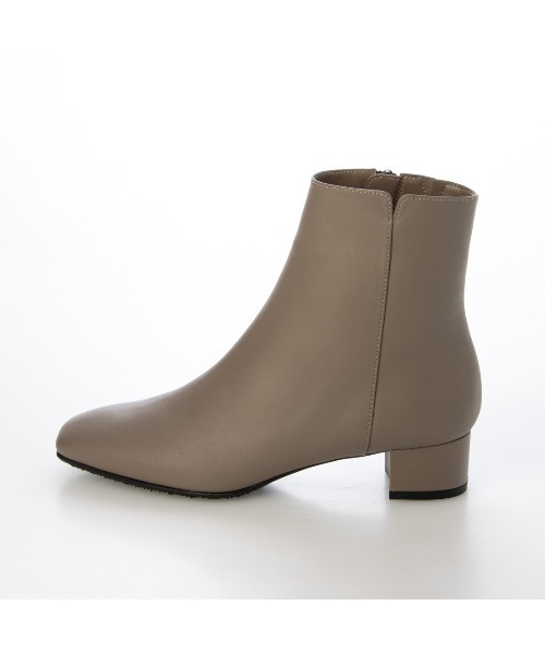 Riz raffinee（リズラフィーネ）の「【レイン対応】スクエアトゥショートブーツ（ブーツ・レディース・ブラック/デザートカモ・22.5cm/23cm/23.5cm/24cm/24.5cm）」の5枚目の写真