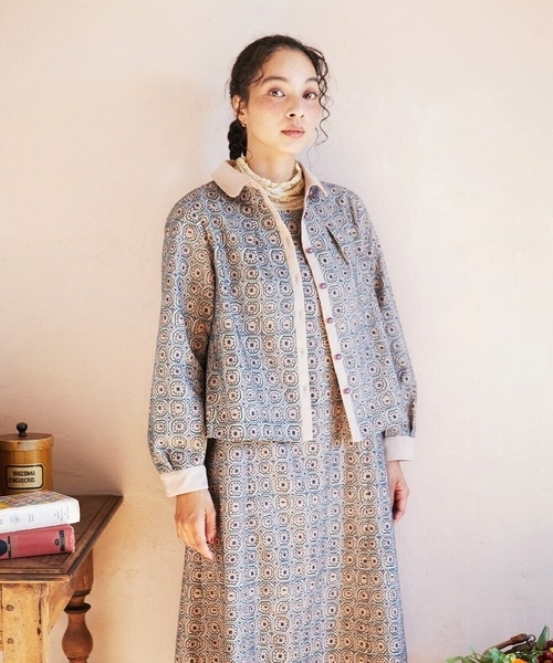 Jocomomola（ホコモモラ）の「Escudos 幾何調総刺繍ブラウス［オケージョン/セレモニー］（シャツ/ブラウス・レディース・ベージュ/ネイビー・42/40）」の12枚目の写真