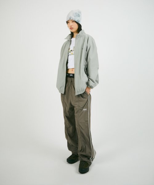 LMCの「OG SPORT TRACK JACKET gray（ナイロンジャケット・レディース・その他・S/M/L/XL）」の3枚目の写真