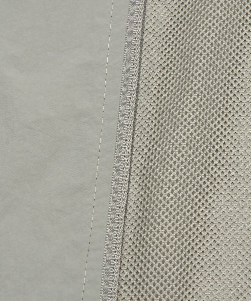 LMCの「OG SPORT TRACK JACKET gray（ナイロンジャケット・レディース・その他・S/M/L/XL）」の7枚目の写真
