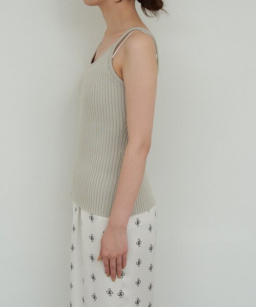 GALLARDAGALANTE(ガリャルダガランテ)の「【手洗い可】リブニットキャミソール(ニット/セーター・レディース・ベージュ/ブラック・FREE)」の5枚目の写真