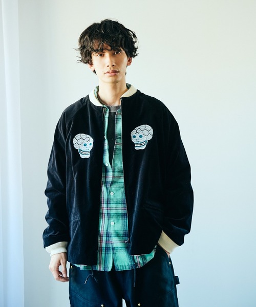 THRIFTY LOOK / スリフティールック SNAKE & SKULL SOUVENIR SHORT