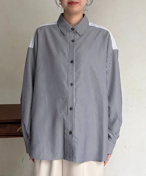 Chez toi（シェトワ）の「ストライプ後ろ切替ボタンシャツ（シャツ/ブラウス・レディース・ブラック/サックスブルー/グリーン・FREE）」の12枚目の写真