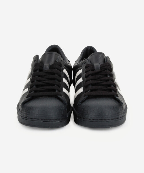 adidas(アディダス)の「adidas | SUPERSTAR VINTAGE BLACK MEN(スニーカー・メンズ・ブラック系その他・26/27/27.5/26.5/28)」の4枚目の写真