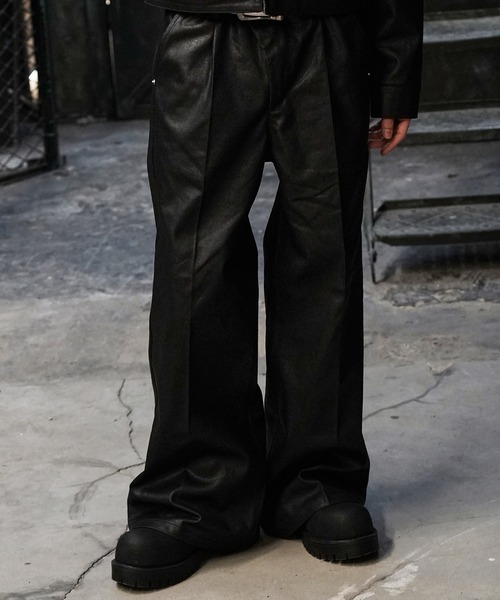 LANDNESS（ランドネス）の「【LANDNESS/ランドネス】COATED DENIM WIDE PANTS/コーティッドデニム ワイドパンツ（デニムパンツ・メンズ・ブラック・S/M/L）」の4枚目の写真