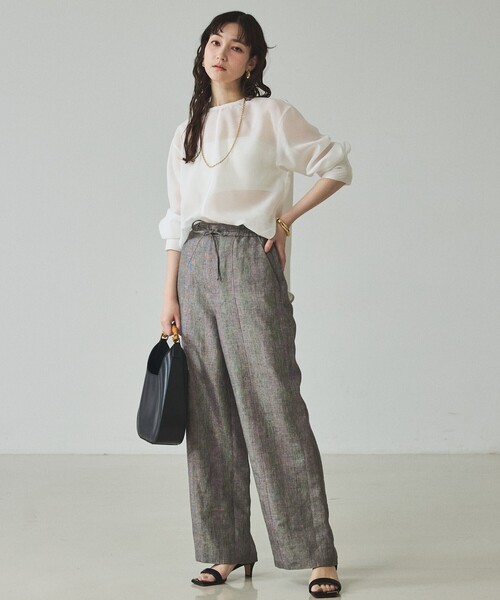 qualite（カリテ）の「【大人のリラックスパンツ】ラメリネンドロストパンツ/夏服/春服/オフィスカジュアル/リネン/セットアップ対応（その他パンツ・レディース・グレイッシュベージュ・36/38）」の4枚目の写真