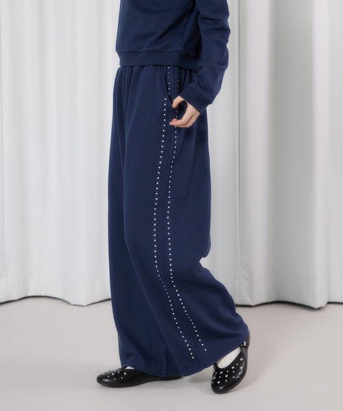FCMM(エフシーエムエム)の「【日本限定】STUDS SWEAT PANTS / スタッズスウェットパンツ(スウェットパンツ・レディース・ネイビー/グレー・MEDIUM/SMALL)」の13枚目の写真