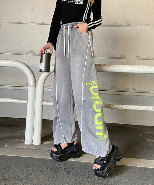 non-hedge(ノンヘッジ)の「ブリーチラインロゴスウェットワイドパンツ(スウェットパンツ・レディース・ブラック/ブルー/グレー・FREE)」の6枚目の写真