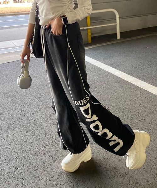 non-hedge(ノンヘッジ)の「ブリーチラインロゴスウェットワイドパンツ(スウェットパンツ・レディース・ブラック/ブルー/グレー・FREE)」の14枚目の写真