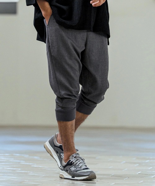 Magine(マージン)の「mp14657- TR Stretch Easy Rib Hem Cropped Tapered Pants クロップドテーパードパンツ(MGN-261-017)(その他パンツ・メンズ・チャコールグレー/ミックスグレー/ブラック・48/46/44)」の2枚目の写真