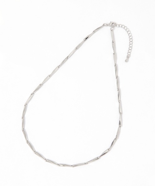 LEPSIM（レプシィム）の「デザインショートネックレス　647063（ネックレス・レディース・ゴールド/シルバー系その他/シルバー・ONE SIZE）」の4枚目の写真