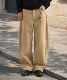 WHOLOVESART（フーラブズアート）の「ツイストボリュームカーブドコットンパンツベージュ（その他パンツ）」