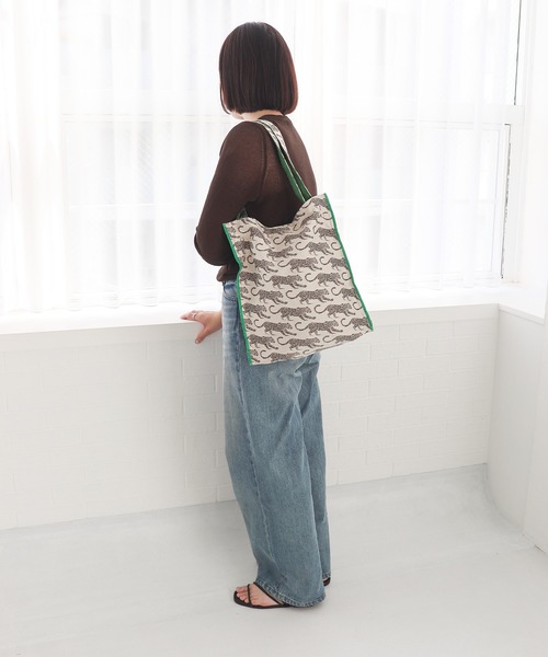 T・S・L（ティーエスエル）の「柄A4トートバッグ（トートバッグ・レディース・グリーン/ピンク/ターコイズブルー・FREE）」の9枚目の写真