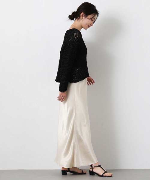 Gready Brilliant(グレディブリリアン)の「テープヤーンハンドボートネックニット(ニット/セーター・レディース・オフホワイト/ブラック/ベージュ・FREE)」の13枚目の写真