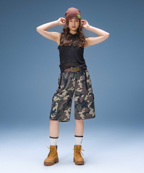 X-girl(エックスガール)の「SHEER SLEEVELESS RIBBED HOODED TOP(タンクトップ・レディース・アッシュ/ブラック・ONE SIZE)」の8枚目の写真