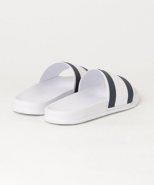 TOMMY HILFIGER（トミーヒルフィガー）の「ヒルフィガーフラッグプールスライドサンダル（サンダル・メンズ・ホワイト/マルチ・26.5cm/25cm/26cm）」の3枚目の写真