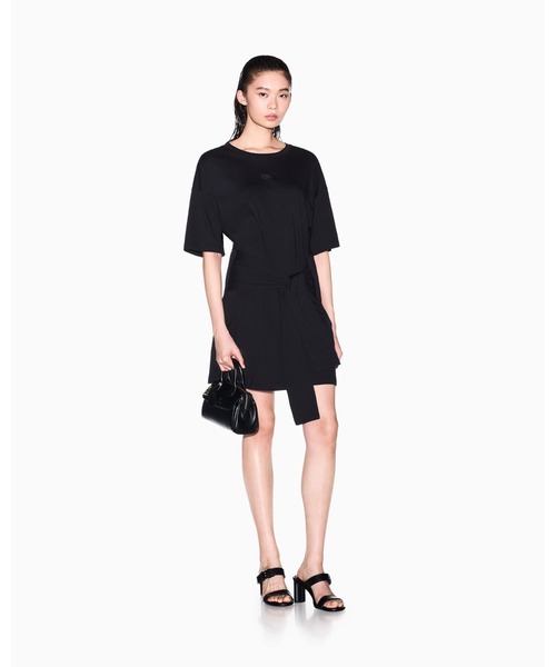 ARMANI EXCHANGE(アルマーニエクスチェンジ)の「【A|X アルマーニ エクスチェンジ】WE ウエストマーク 半袖クルーネックTシャツワンピース(EC限定カラー含)(ワンピース・レディース・ホワイト/ブラック・MEDIUM/SMALL/X-LARGE/X-SMALL/LARGE)」の2枚目の写真