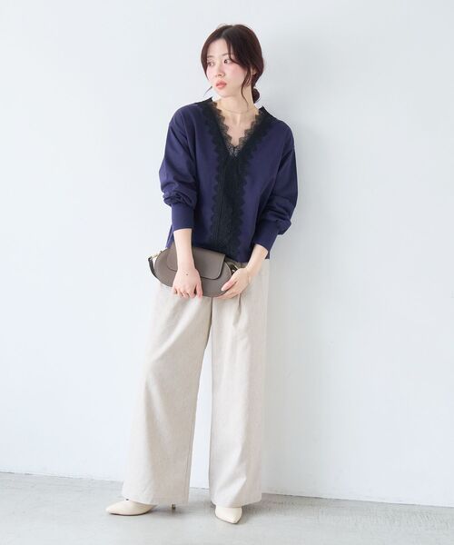 le.coeur blanc（ルクールブラン）の「レースデザインスウェットプルオーバー（スウェット・レディース・ネイビー/グレー・38）」の10枚目の写真