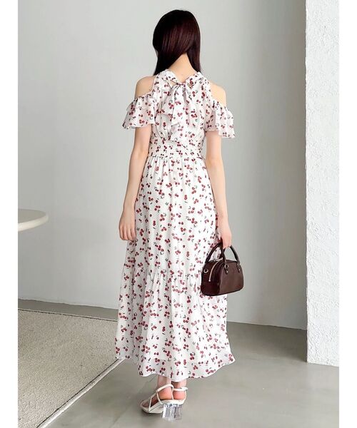 dazzlin(ダズリン)の「フルーティーフリルティアードワンピース(ワンピース・レディース・ブルー/ネイビー/オフホワイト・MEDIUM/SMALL)」の8枚目の写真