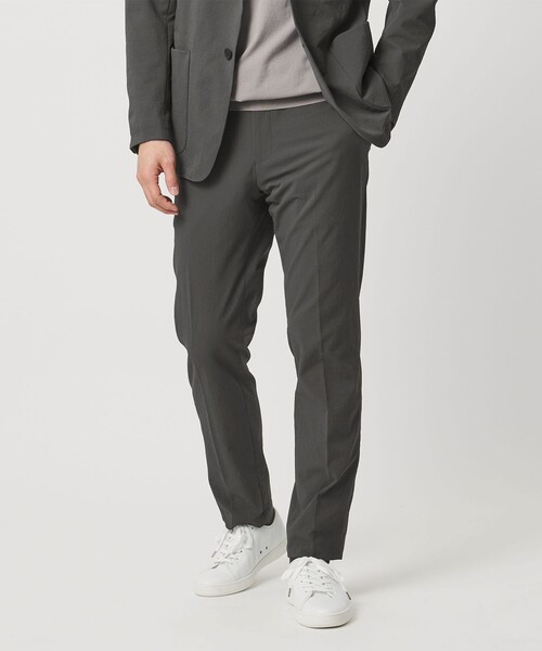UNITED ARROWS(ユナイテッドアローズ)の「ドビー ノープリーツ テーパード パンツ UA COZY ウォッシャブル タテヨコストレッチ 防しわ 撥水(スラックス・メンズ・グレー系/ネイビー・L/M/XL/XXXL/XXL/S)」の21枚目の写真