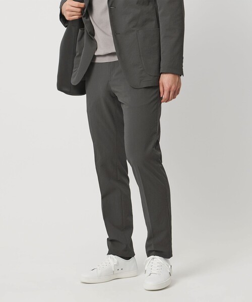 UNITED ARROWS(ユナイテッドアローズ)の「ドビー ノープリーツ テーパード パンツ UA COZY ウォッシャブル タテヨコストレッチ 防しわ 撥水(スラックス・メンズ・グレー系/ネイビー・L/M/XL/XXXL/XXL/S)」の22枚目の写真