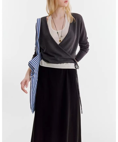 Fano Studios（ファノ ストゥディオズ）の「ドレープ Aライン ミドル丈スカート FX26B167【Fano Studios】【2026SS】（スカート・レディース・ブラック・S/M/L）」の4枚目の写真